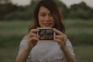 Second Trimester of Pregnancy: Your Week-by-Week Guide (Weeks 13-27)